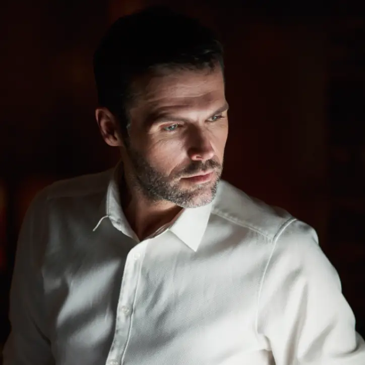 Retrato de Mauro Magalhães